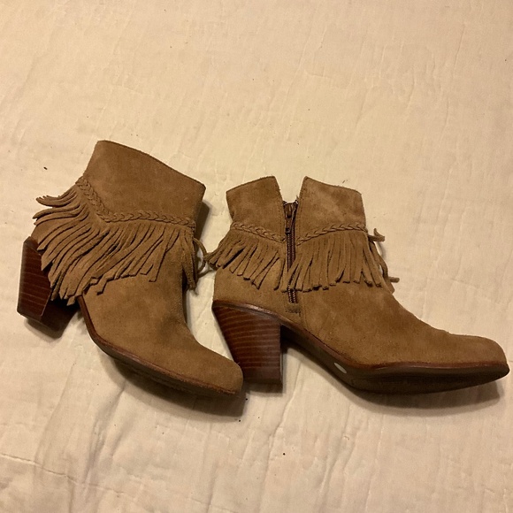 Gianni Bini Tan Suede Ankle Boots size 7M - Picture 6 of 9